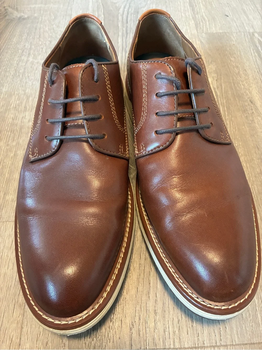 Men's Johnston & Murphy Brown Leather Shoes with White Outsole size 11.5